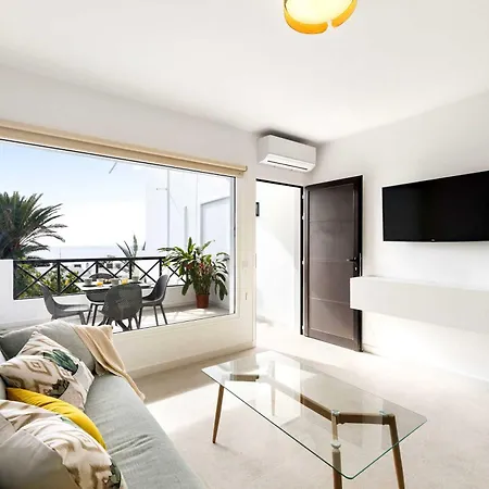 Tabaybas 7 Beachfront Pool Sea Views By Bayside アパート *