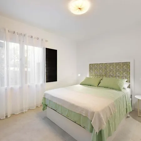 Tabaybas 7 Beachfront Pool Sea Views By Bayside Appartamento